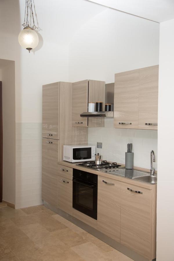 Casa Vacanza Colosseo 2 Рим Екстериор снимка
