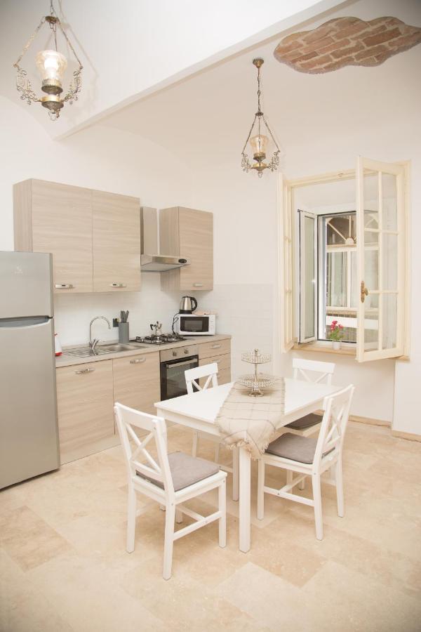 Casa Vacanza Colosseo 2 Рим Екстериор снимка