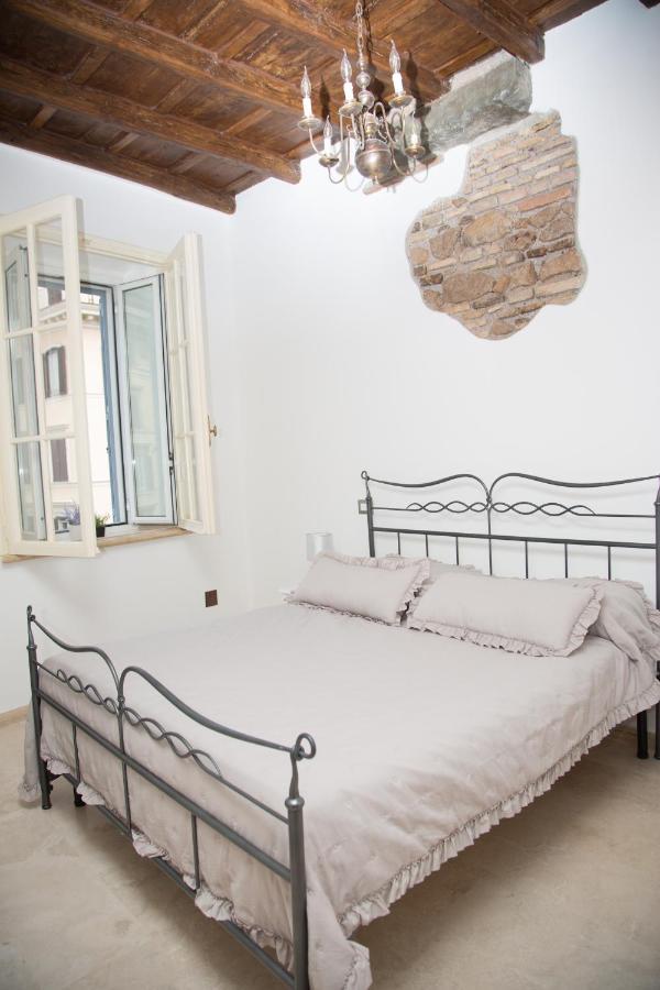 Casa Vacanza Colosseo 2 Рим Екстериор снимка